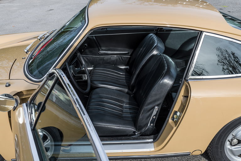 Porsche 911 S (F-Modell)