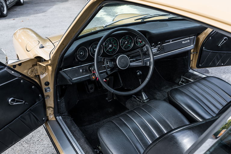 Porsche 911 S (F-Modell)