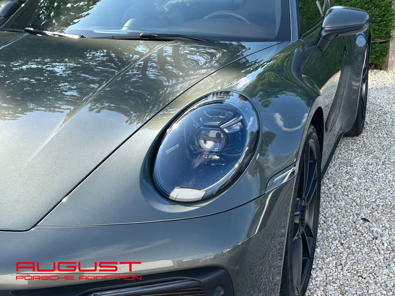 Porsche 992 Carrera GTS