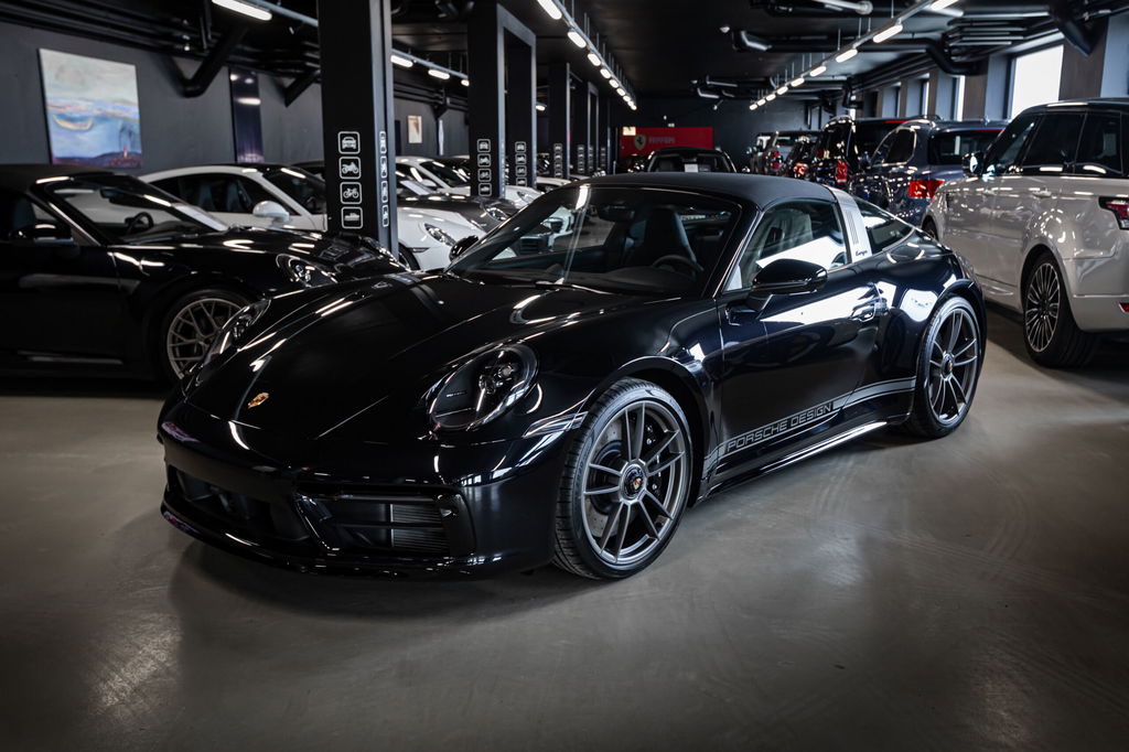 Porsche 992 Edition 50 Jahre Porsche Design