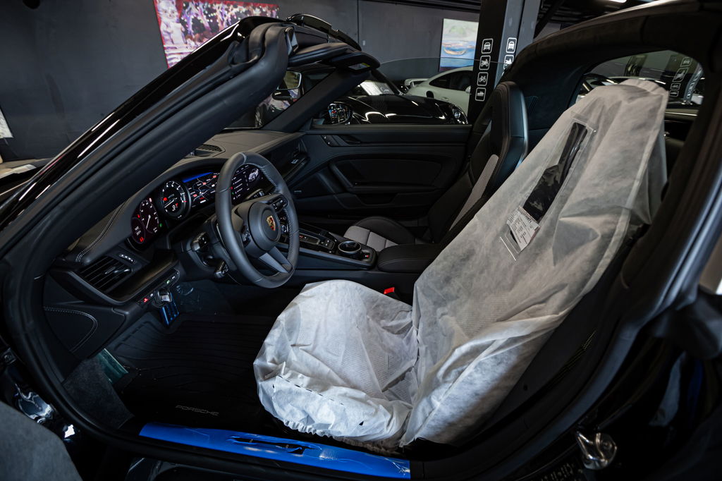 Porsche 992 Edition 50 Jahre Porsche Design