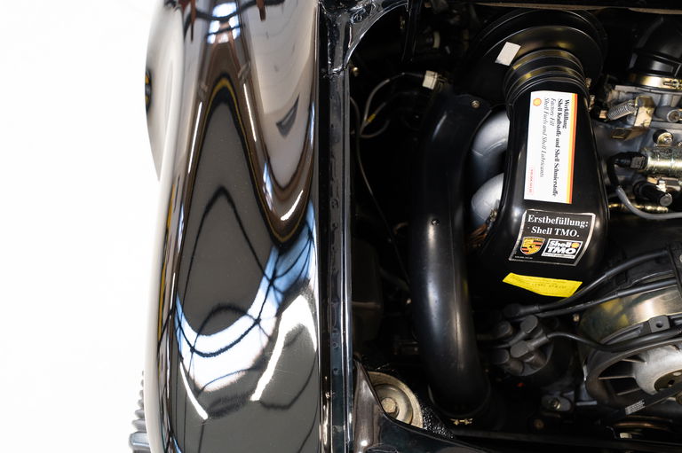 Porsche 911 Carrera 3.2 Clubsport