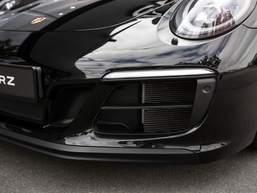 Porsche 991.2 Carrera GTS