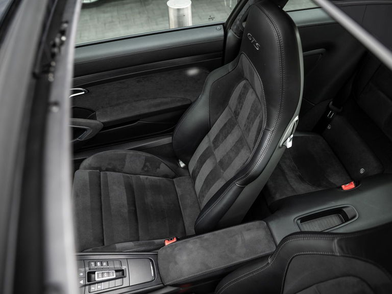 Porsche 991.2 Carrera GTS