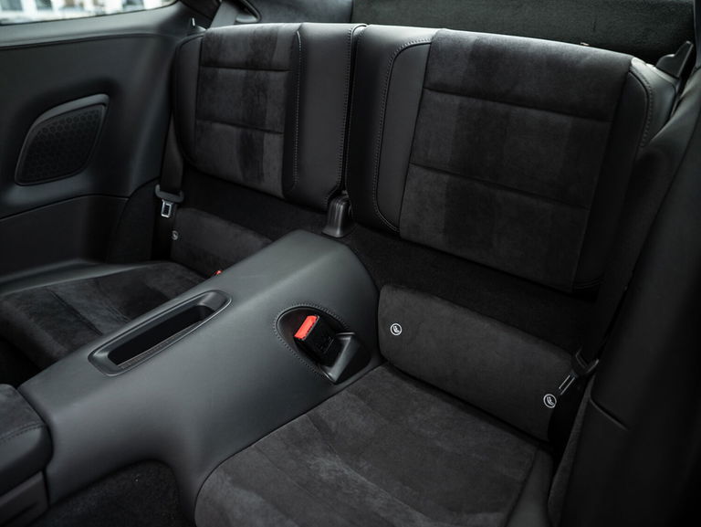 Porsche 991.2 Carrera GTS