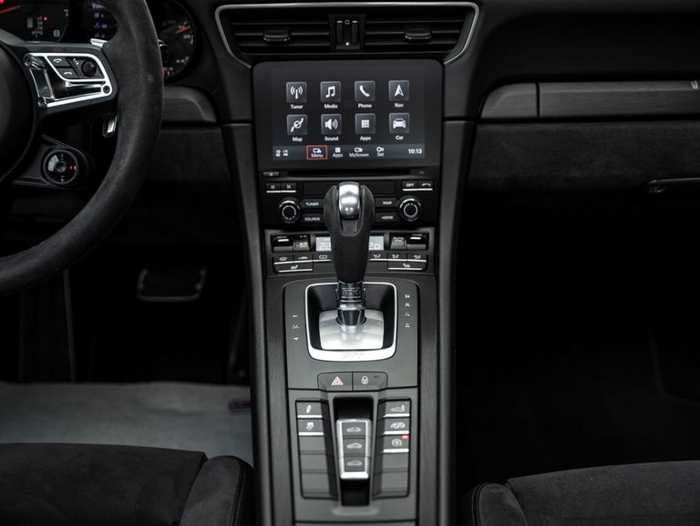 Porsche 991.2 Carrera GTS