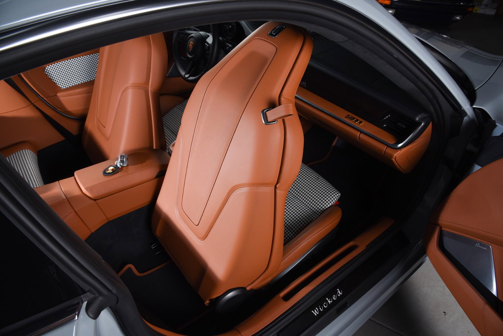 Porsche 992 Sport Classic