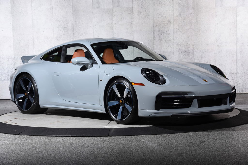 Porsche 992 Sport Classic