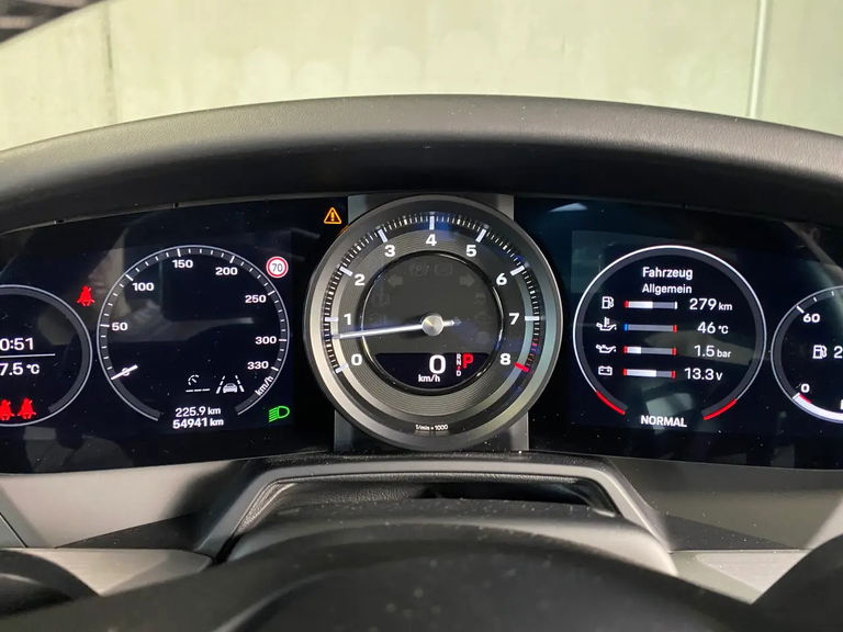 Porsche 992 Carrera 4S