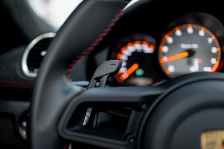 Porsche 718 Spyder RS