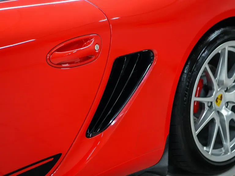 Porsche 987 Cayman R