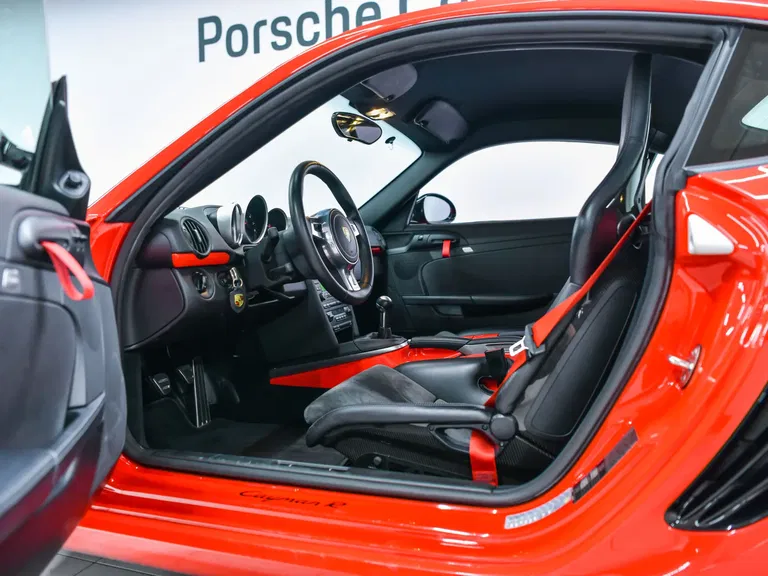 Porsche 987 Cayman R