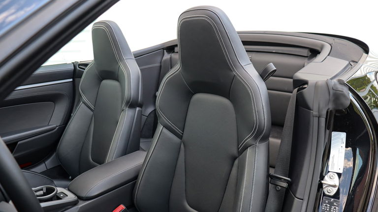 Porsche 992 Carrera S