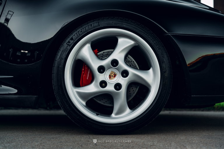 Porsche 993 Carrera 4S