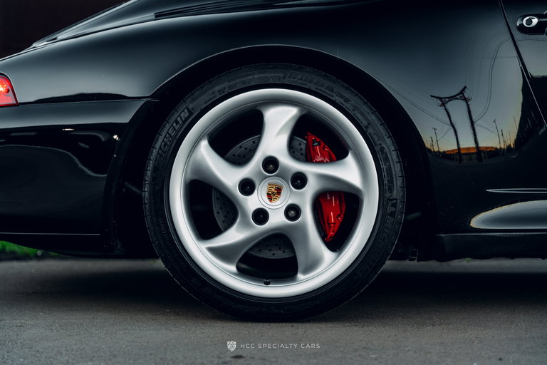 Porsche 993 Carrera 4S