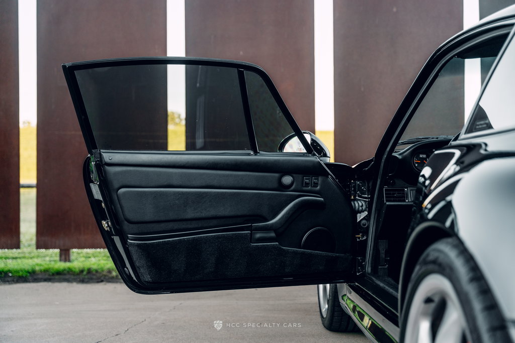 Porsche 993 Carrera 4S