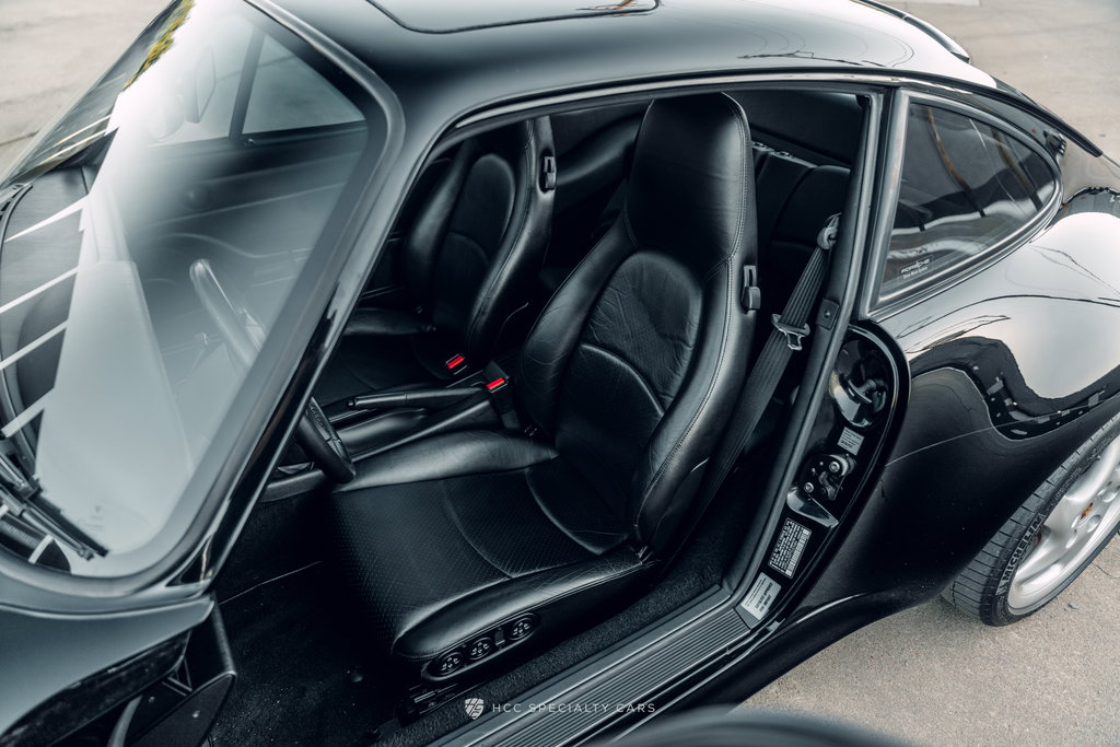 Porsche 993 Carrera 4S