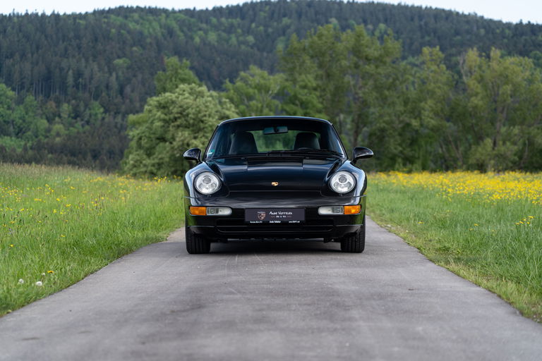 Porsche 993 Carrera 4