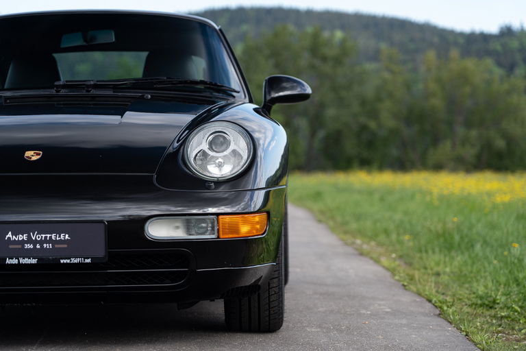 Porsche 993 Carrera 4