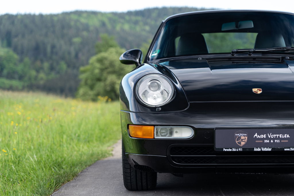 Porsche 993 Carrera 4