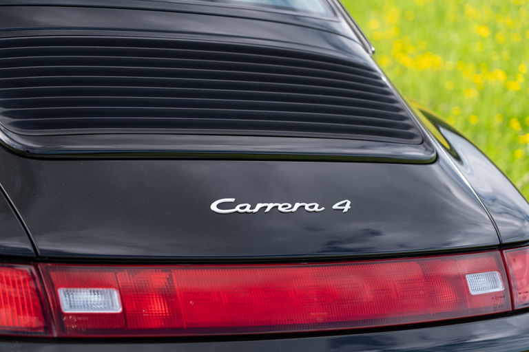 Porsche 993 Carrera 4