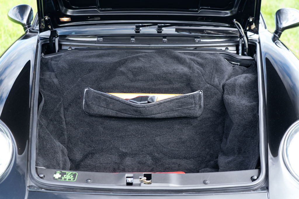 Porsche 993 Carrera 4