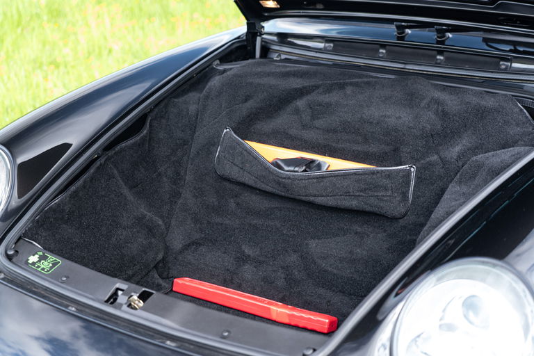 Porsche 993 Carrera 4