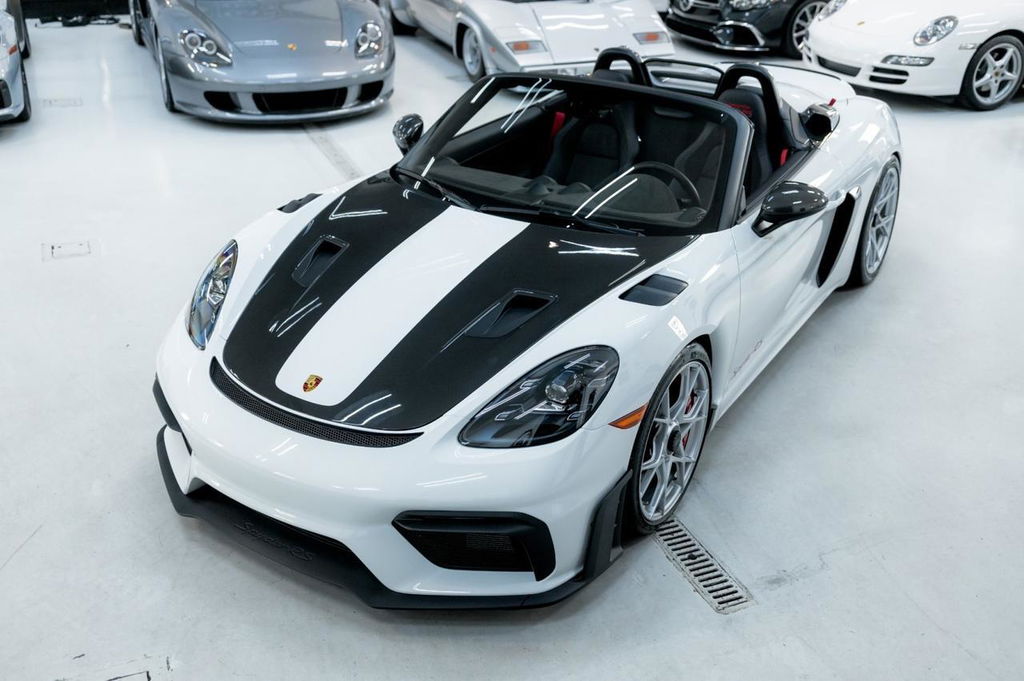 Porsche 718 Spyder RS