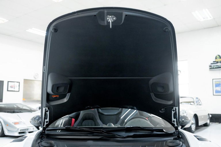 Porsche 718 Spyder RS