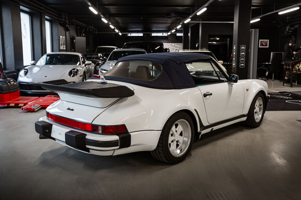 Porsche 911 Turbo 5 Gang