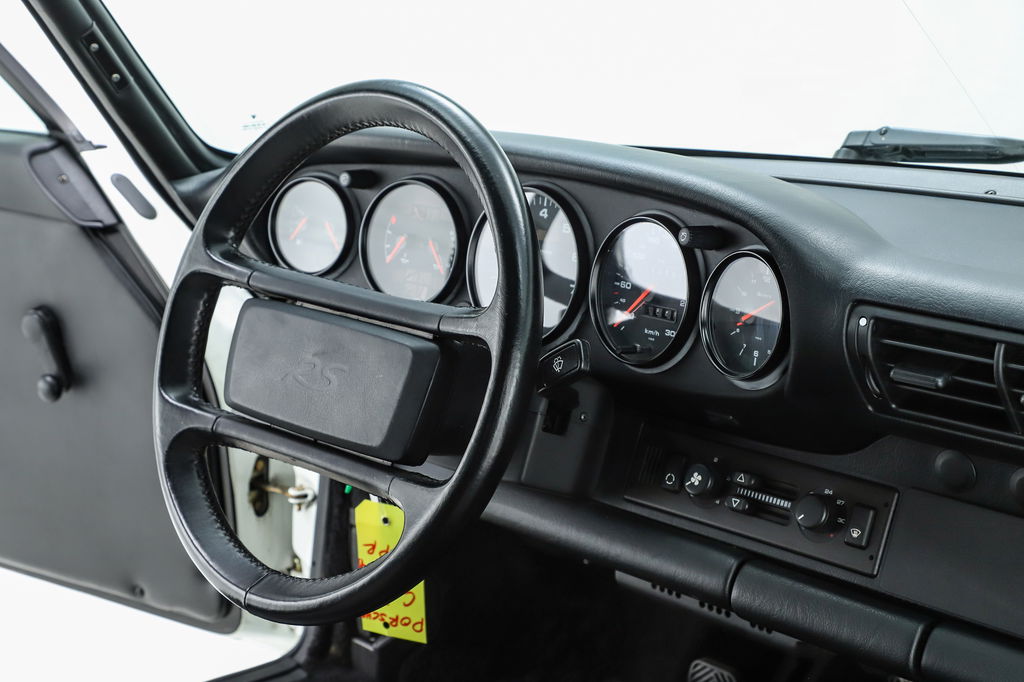 Porsche 964 Carrera RS