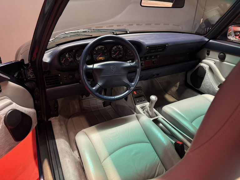 Porsche 993 Carrera 4