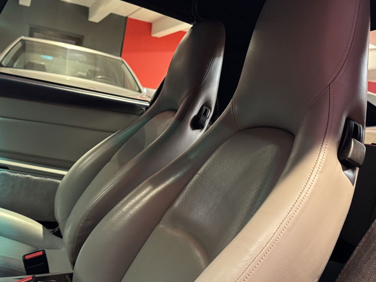 Porsche 993 Carrera 4