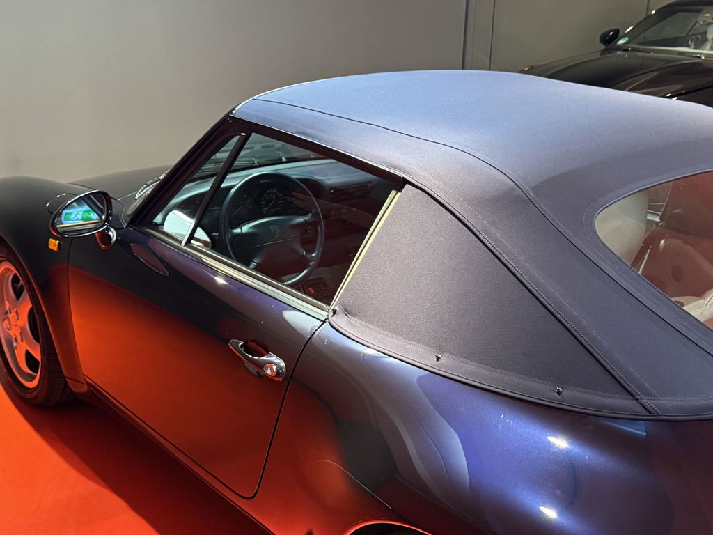 Porsche 993 Carrera 4