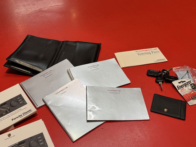 Porsche 993 Carrera 4