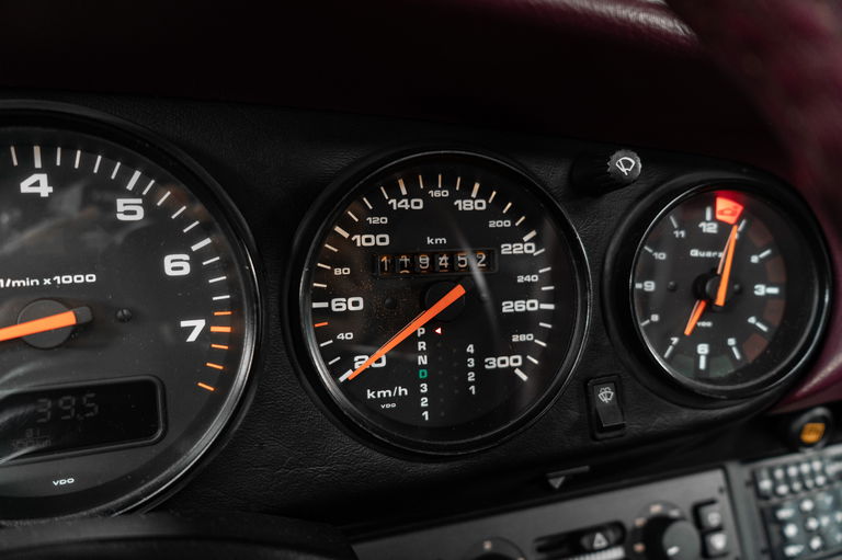 Porsche 964 Carrera 2