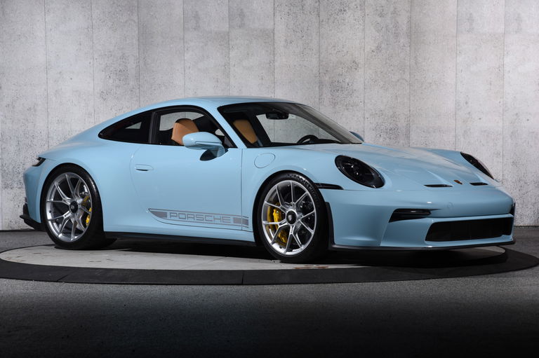 Porsche 992 GT3 Touring