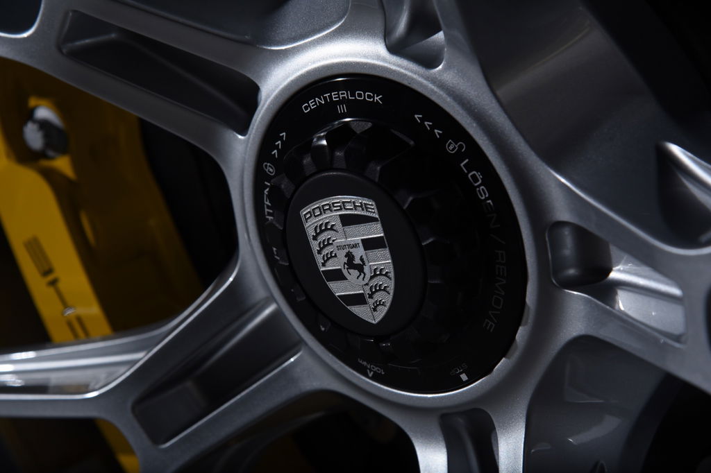 Porsche 992 GT3 Touring