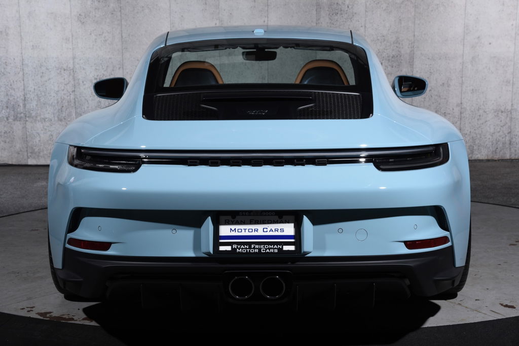 Porsche 992 GT3 Touring