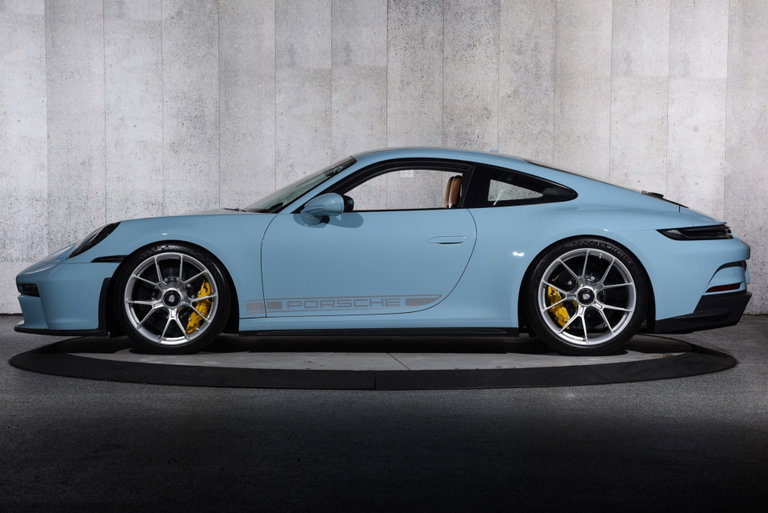 Porsche 992 GT3 Touring