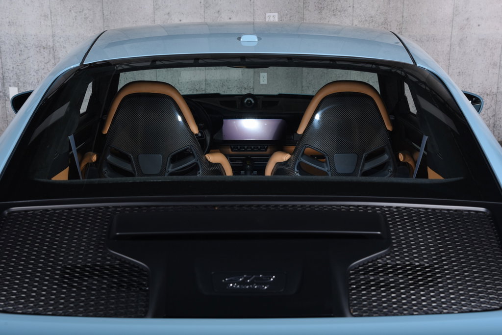 Porsche 992 GT3 Touring