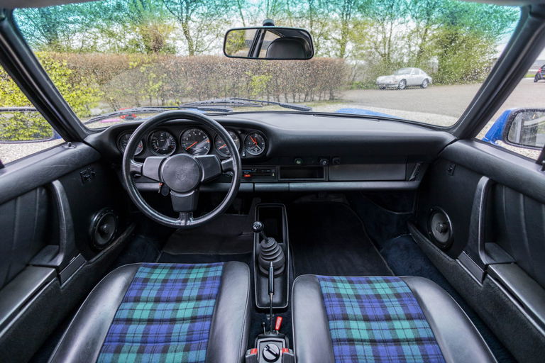 Porsche 911 Carrera 3.0