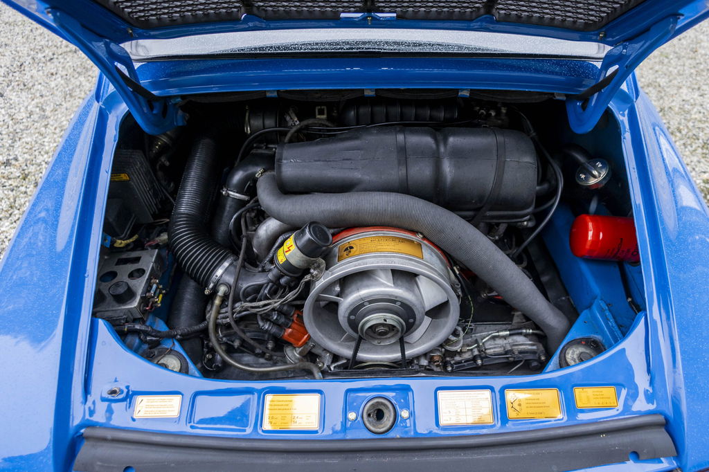 Porsche 911 Carrera 3.0