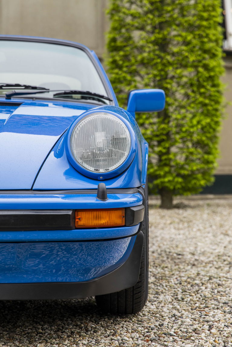 Porsche 911 Carrera 3.0