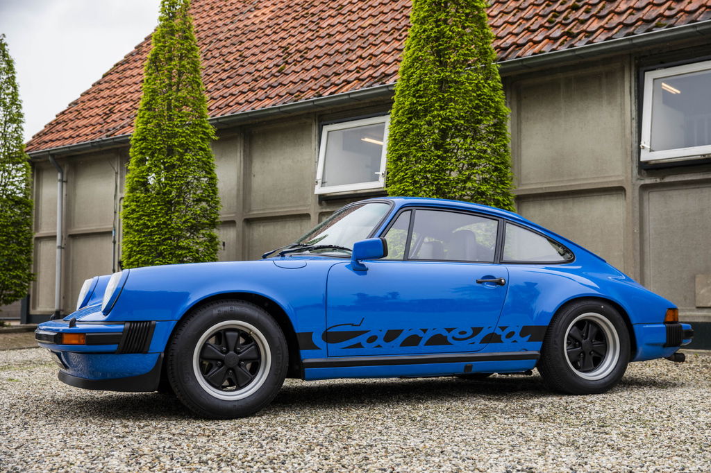 Porsche 911 Carrera 3.0