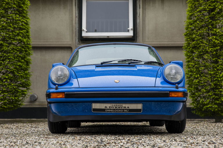 Porsche 911 Carrera 3.0