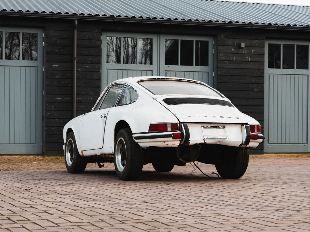 Porsche 911 T