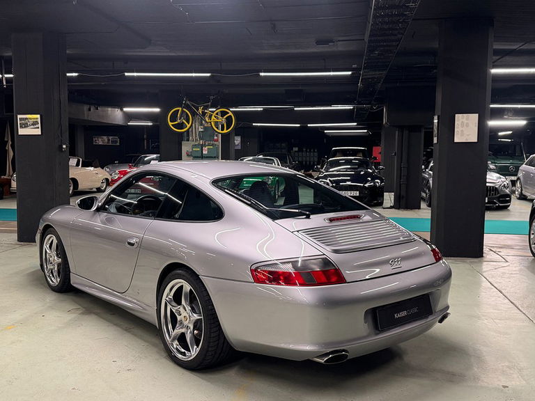 Porsche 996 Carrera “40 Jahre 911”