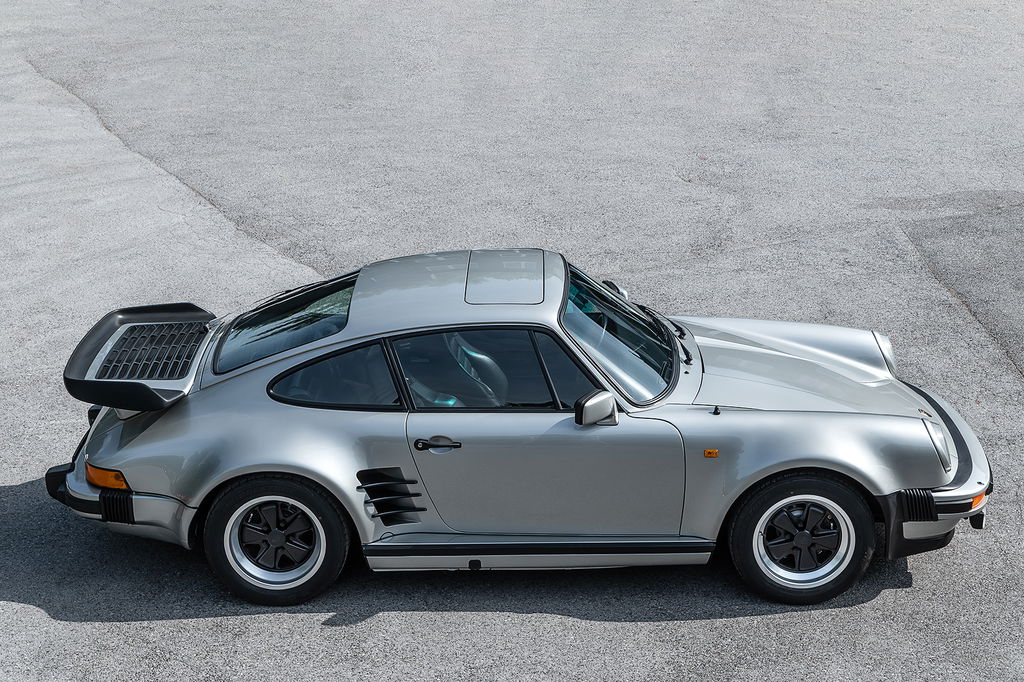 Porsche 911 Turbo 3.3