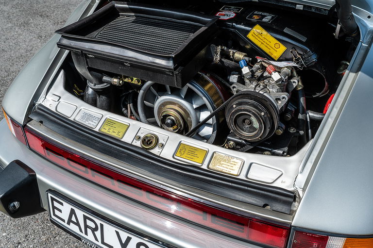Porsche 911 Turbo 3.3
